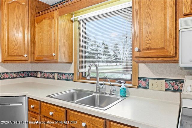 14174 Myers Road, Dewitt, MI 48820