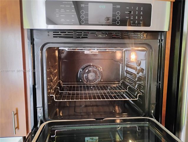 612 NE 27th Ave, Hallandale Beach, FL 33009