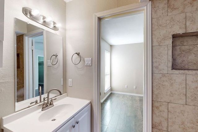 4545 Live Oak Street 114, Dallas, TX 75204