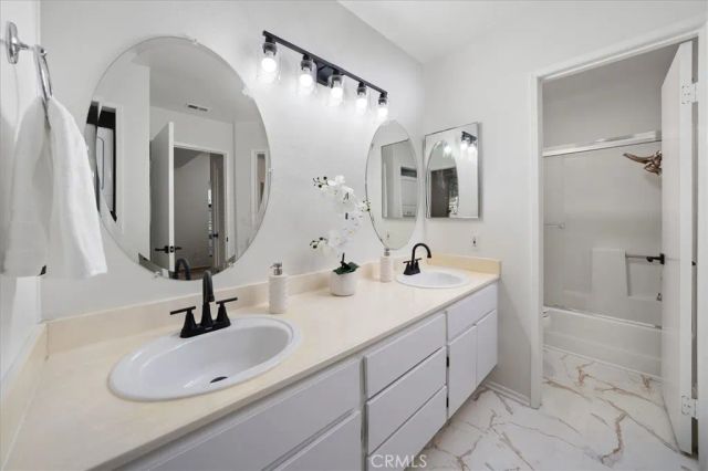23845 Del Monte 73, Valencia, CA 91355