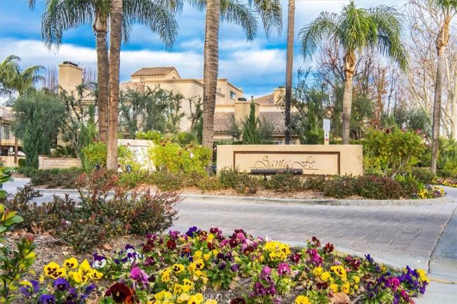 23845 Del Monte 73, Valencia, CA 91355