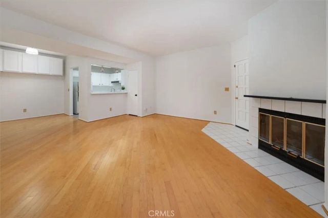 23845 Del Monte 73, Valencia, CA 91355