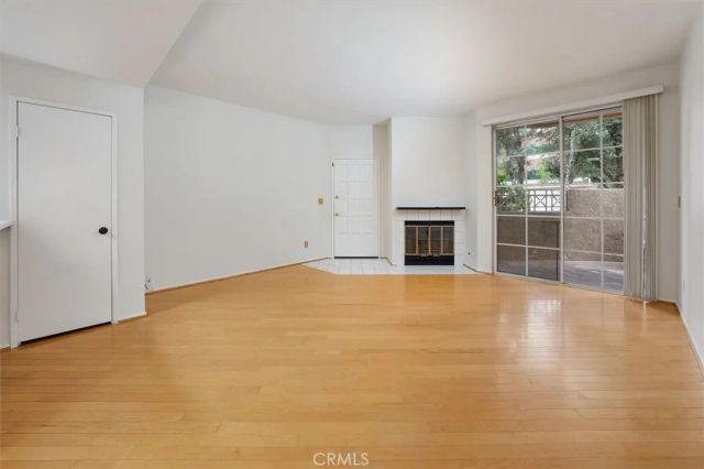 23845 Del Monte 73, Valencia, CA 91355