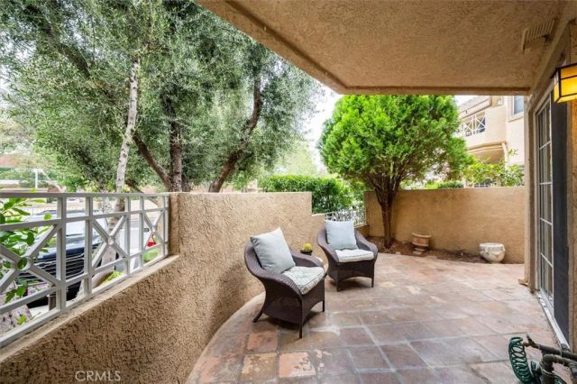 23845 Del Monte 73, Valencia, CA 91355