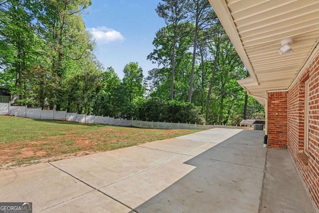 3582 Cloudland Drive, Stone Mountain, GA 30083