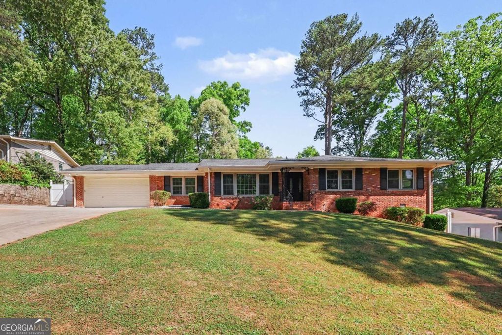 3582 Cloudland Drive, Stone Mountain, GA 30083