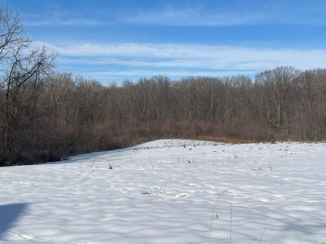 3542 W Division Road, Peru, IN 46970