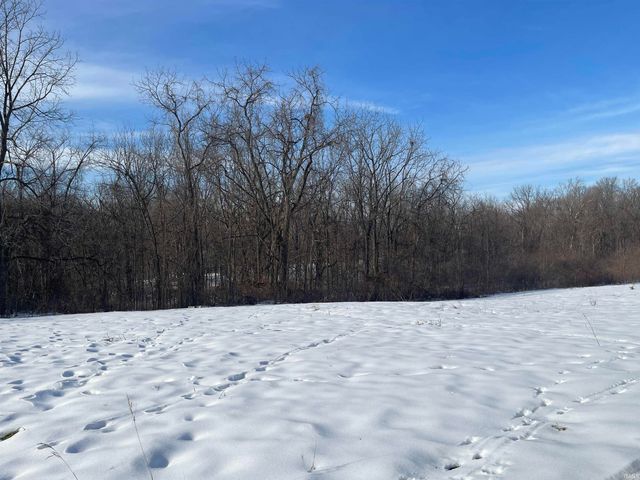 3542 W Division Road, Peru, IN 46970