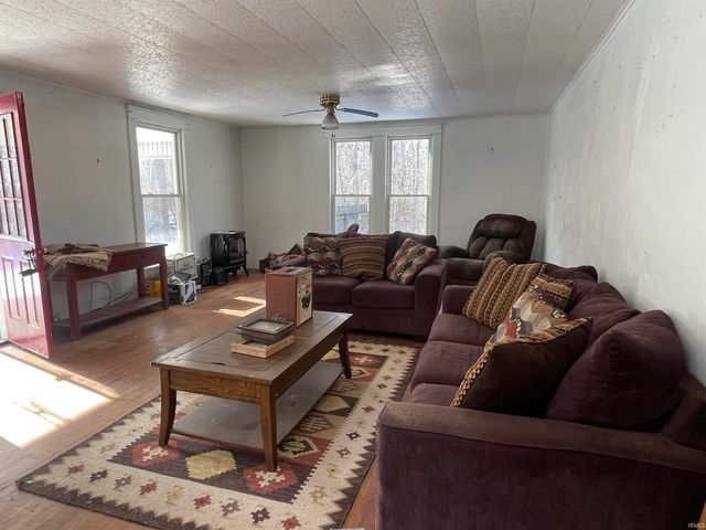 3542 W Division Road, Peru, IN 46970