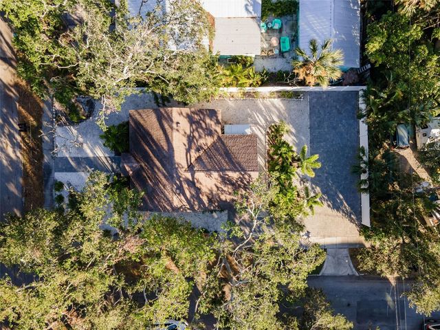 1704 WISCONSIN LANE, Sarasota, FL 34239