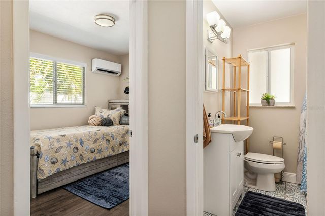 1704 WISCONSIN LANE, Sarasota, FL 34239