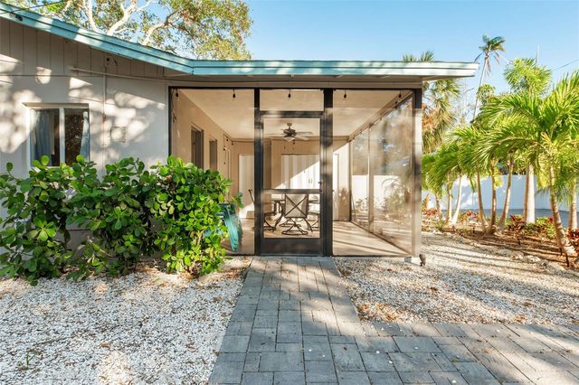 1704 WISCONSIN LANE, Sarasota, FL 34239