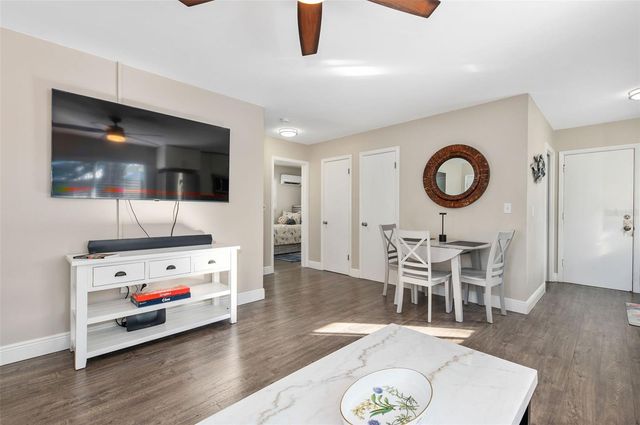 1704 WISCONSIN LANE, Sarasota, FL 34239