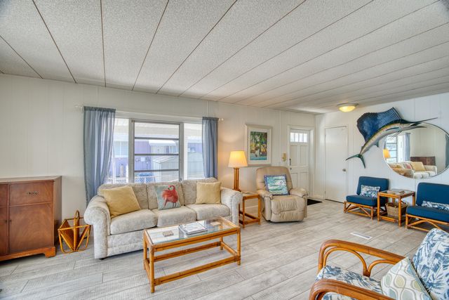 1254 James Avenue, Marathon, FL 33050