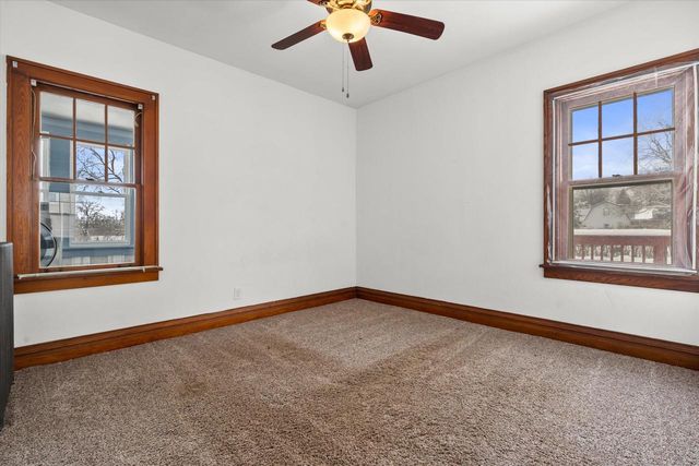 1608 N Grandview BOULEVARD, Waukesha, WI 53188