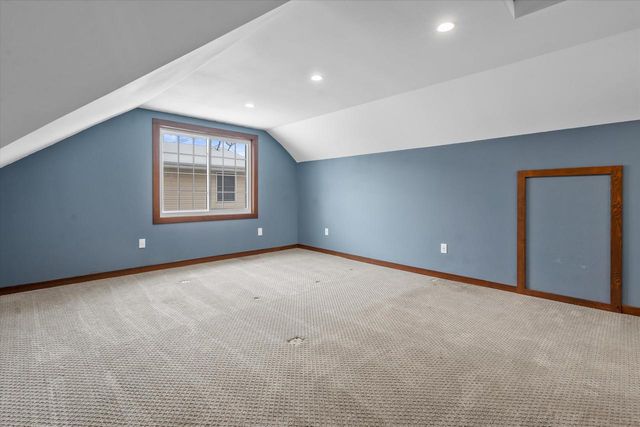 1608 N Grandview BOULEVARD, Waukesha, WI 53188