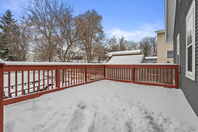 1608 N Grandview BOULEVARD, Waukesha, WI 53188