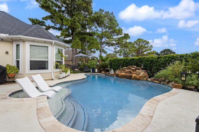 110 Bent Tree Lane, Montgomery, TX 77356