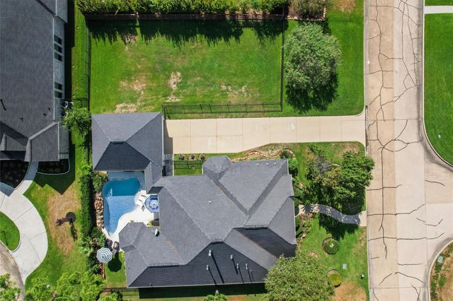 110 Bent Tree Lane, Montgomery, TX 77356