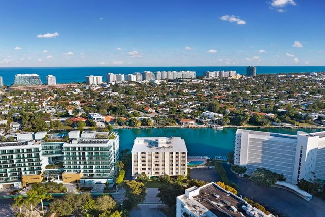 9111 E Bay Harbor Dr PH-D, Bay Harbor Islands, FL 33154