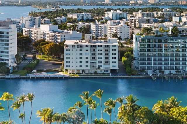 9111 E Bay Harbor Dr PH-D, Bay Harbor Islands, FL 33154