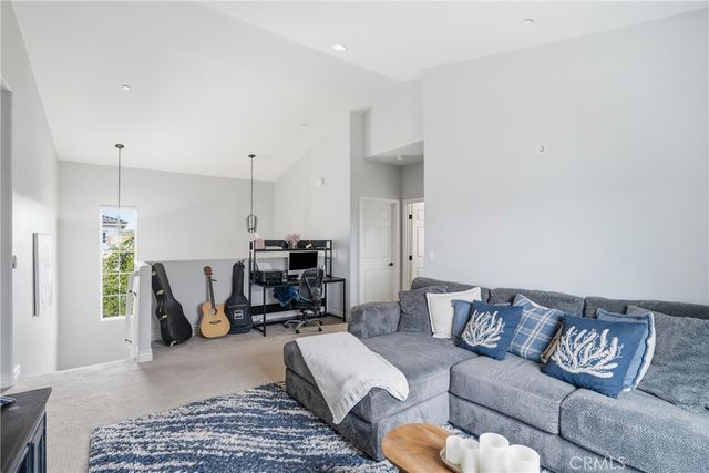1567 S Varick Street, Santa Maria, CA 93458