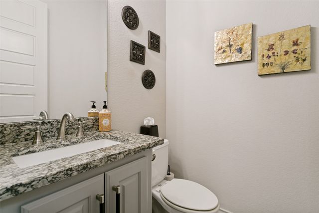 1024 Myers Park Trail, Roanoke, TX 76262