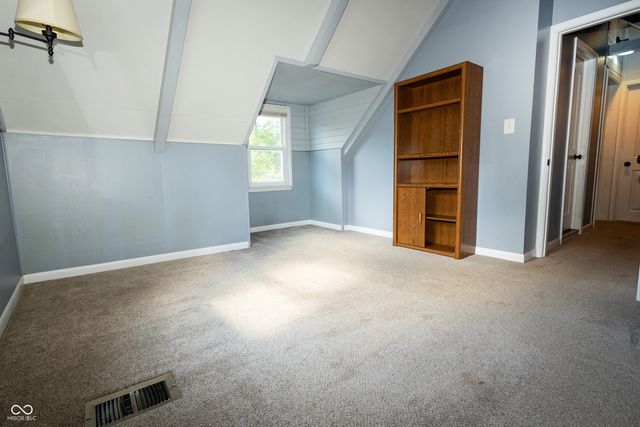 963 W Clinton Street, Danville, IN 46122