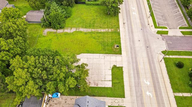 330 S Oak Avenue, Owatonna, MN 55060