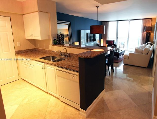 1155 Brickell Bay Drive 3107, Miami, FL 33131