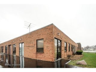 2385 Hammond Drive 4, Schaumburg, IL 60173