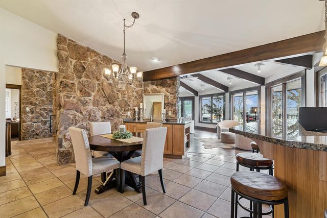 3538 Inverness Road, Waterloo, IA 50701