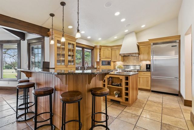 3538 Inverness Road, Waterloo, IA 50701