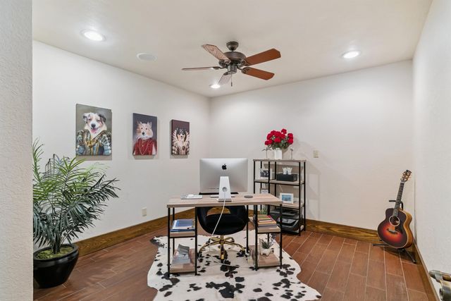 3538 Inverness Road, Waterloo, IA 50701