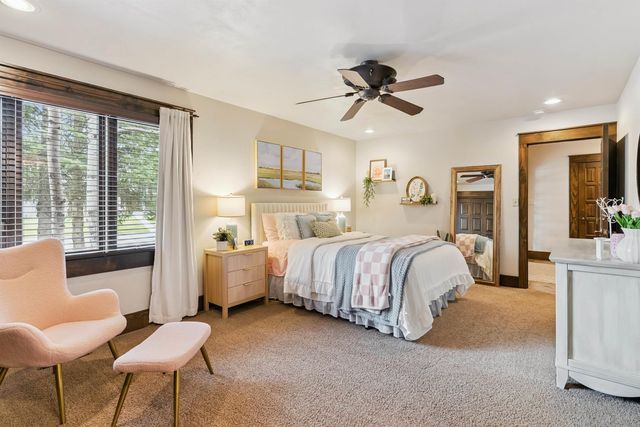 3538 Inverness Road, Waterloo, IA 50701