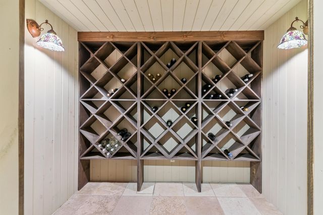 3538 Inverness Road, Waterloo, IA 50701