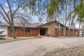 3538 Inverness Road, Waterloo, IA 50701