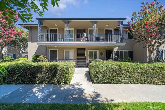 660 S Glassell Street 54, Orange, CA 92866