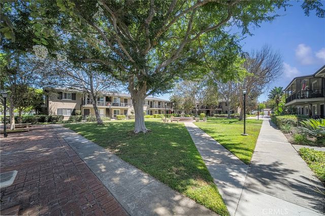 660 S Glassell Street 54, Orange, CA 92866
