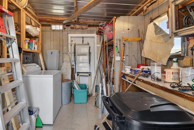 39136 FLORA AVENUE, Zephyrhills, FL 33542