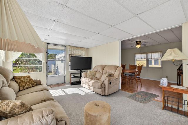 39136 FLORA AVENUE, Zephyrhills, FL 33542