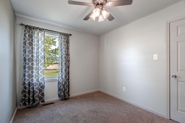 409 W 600 N, Valparaiso, IN 46385