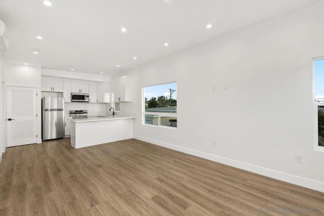 4821-4823 Iroquois Ave, San Diego, CA 92117