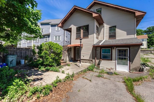 40 Quarry Street, Quincy, MA 02169