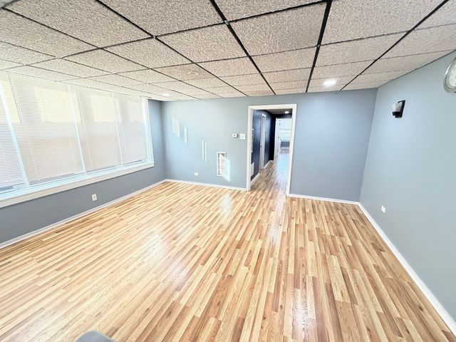 2717 W Peterson Avenue 2F, Chicago, IL 60659