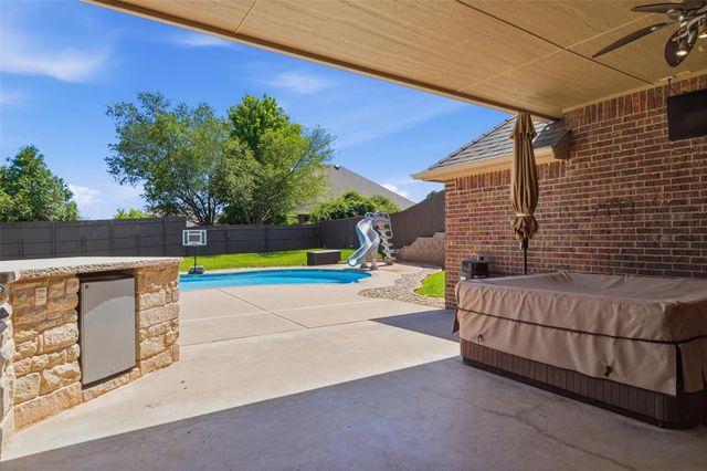 1400 NW 192nd Terrace, Edmond, OK 73012