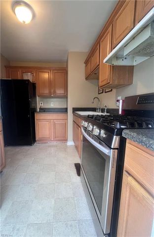 8036 Roxboro RD, Norfolk, VA 23505