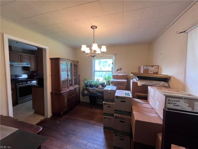 8036 Roxboro RD, Norfolk, VA 23505