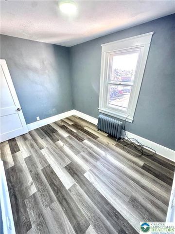 1830 West Broad Street, Bethlehem City, PA 18018