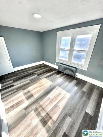 1830 West Broad Street, Bethlehem City, PA 18018